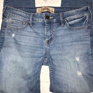 Hollister Distressed jeans